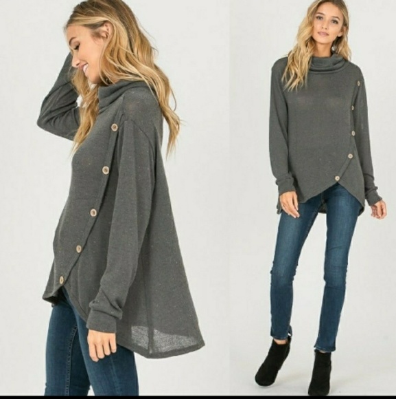 ⚠️LAST 1⚠️CHARCOAL LONG SLEEVE TOP - Picture 3 of 4